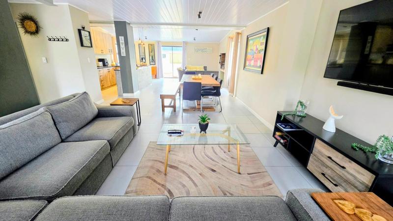 3 Bedroom Property for Sale in Kleinkrantz Western Cape